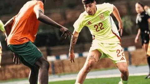 NBA焦点对决：爵士激战快船，揭秘关键战局解析！