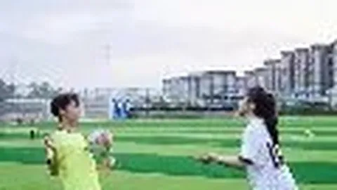 独行侠勇士主场挑战，马刺能否突破防线？_
或者
_独行侠主场烽火燃，马刺能否逆袭胜算？_
或者
_独行侠阵地战，马刺能否逆袭成功？_
或者
_独行侠主场激情战，马刺能否捍卫荣耀？